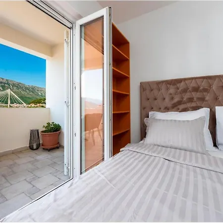 Meri & Karla - Two Bedroom With Balcony And Bridge View Apartment Dubrovnik